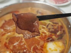 -苗伯妈酸汤火锅