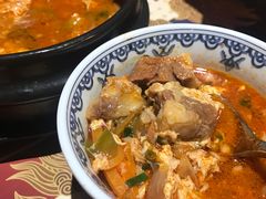 石锅牛小排汤-肉魁屋·烧肉·烧鸟·酒场(高新店)