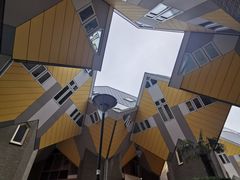 -立体方块屋