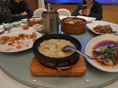 -泓历皇朝酒店(东亭店)