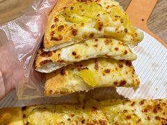 -必胜客(WOW中心城店)