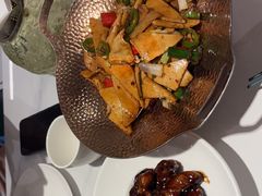 -黄弟大排档·湖南菜·小龙虾·小海鲜(凯旋北路店)