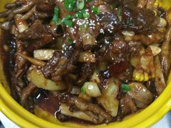 -多嘴超级肉蟹煲(欧亚卖场店)