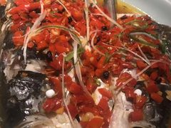 老坛剁椒蒸鲜活鱼头-北方家宴(番禺永旺店)