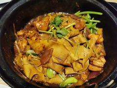 -歪嘴香鸡公煲(大连佳兆业店)
