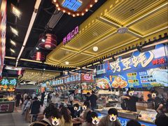-八一好吃街·高品美食广场
