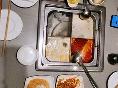 -海底捞火锅(奉化银泰店)