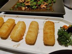 -本来精品川菜(嘉里中心店)