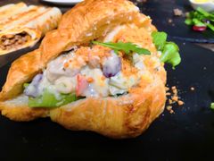 -HIGH FIVE哈福手工汉堡(桂林路店)