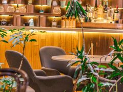 -théATRE茶聚场·餐厅(环球金融中心店)