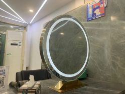 -水灵珑美容造型中心