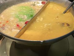 -湊湊火锅·茶憩(新中关购物中心店)