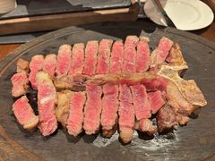 -恰餐厅及酒吧 CHAR Bar & Grill (北京丽都皇冠假日店)