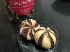 巧克力夹心饼干-味多美蛋糕(古城店)