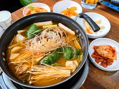 -元堂脊骨土豆汤(明洞2号店)