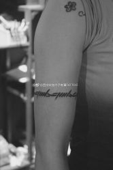 -木子·纹身店TATTOO穿孔·洗纹身