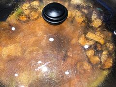 -山河屯铁锅炖(哈西站店)