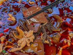 -洪霞餐馆·川菜·鲜货现炒(两江春城店)