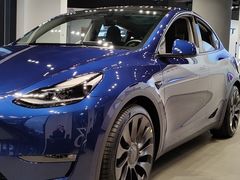-TESLA 特斯拉(上海太古汇体验店)