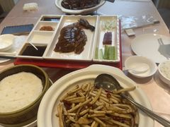 -王府井酒店(金桥港湾店)