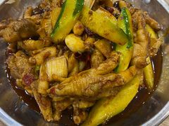 -江城燕子大排档(江汉路步行街店)