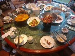 -湖泉水云间餐厅·弥勒地道菜(B座店)