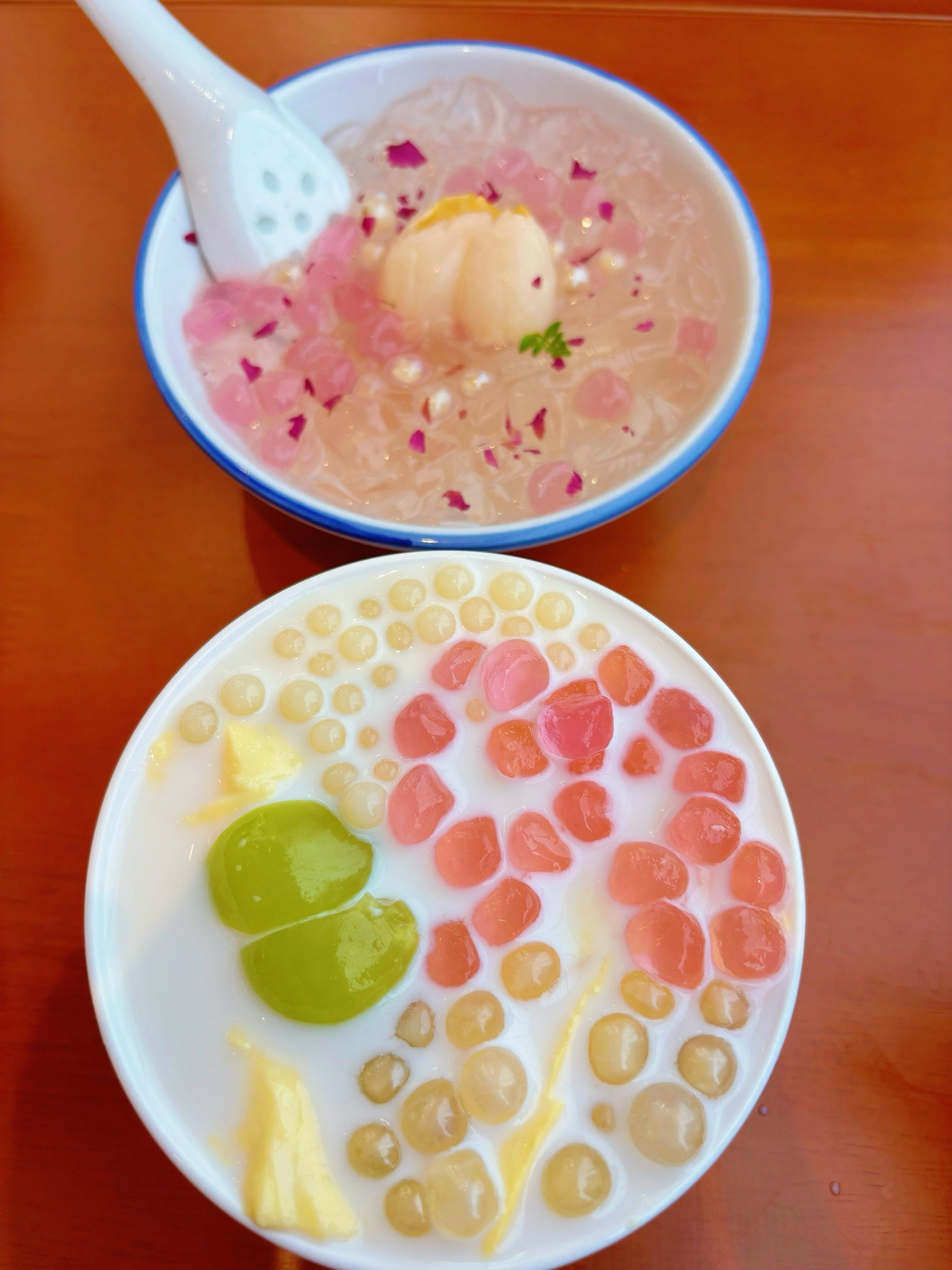夏天必备甜品:荔枝果冻!
