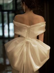 点击看大图 -LOVE SHINE婚纱·红鼎庄龙凤褂·妈妈装定制