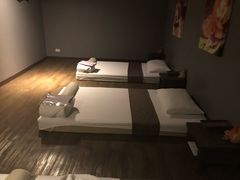 -Let’s Relax Spa(MBK)