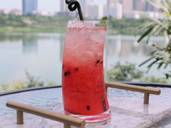 -酤居湖景音乐餐吧(安宁店)