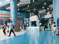 -蓝精灵乐园·世茂精灵之城主题乐园