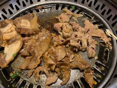 LA牛排-盛江山自助料理(奥莱锦辉购物广场店)