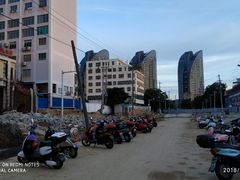 -鸿港海鲜批发市场