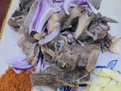 手抓羊肉-壹阁胡羊焖饼(特色小吃街店)