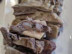 手抓羊肉-尹兰楼西北风情餐厅(嘉定店)