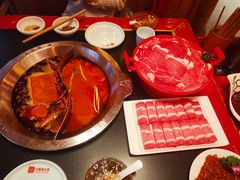 -大龙辣火锅·龙虾·烧烤(湖滨新天地店)