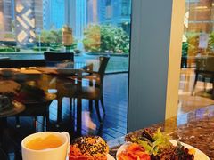 -前海华侨城JW万豪酒店·都会尚膳自助餐厅·牛排海鲜酒水畅飨