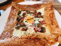 鸡蛋蘑菇熏肉荞麦可丽饼-RAC BAR(安福路店)