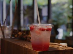 楊梅蘇打-Metal hands·铁手咖啡