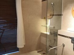 -青岛海尔洲际酒店