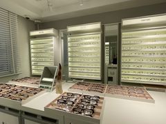 -目艮眼镜SHOWROOM(品牌集合店)