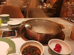 -润园四季椰子鸡火锅(卓越INTOWN店)