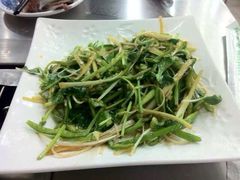 -郭记原生态烤羊腿(长宁路店)