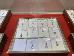 -RUANS阮仕珍珠(北京蓝色港湾店)