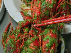 -龙巢盱眙龙虾·牛蛙·烧烤宵夜(八卦岭店)