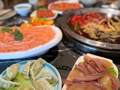 -映山红鲜货火锅(鱼嘴店)