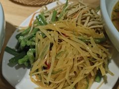 -味绝西面