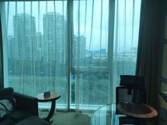 -苏州金鸡湖中茵皇冠假日酒店