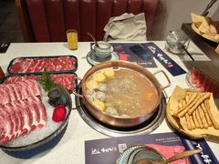 -牛村来人潮汕牛肉火锅(西单店)