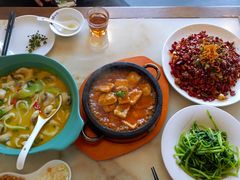 -十二饭点·川菜(北站圆融店)